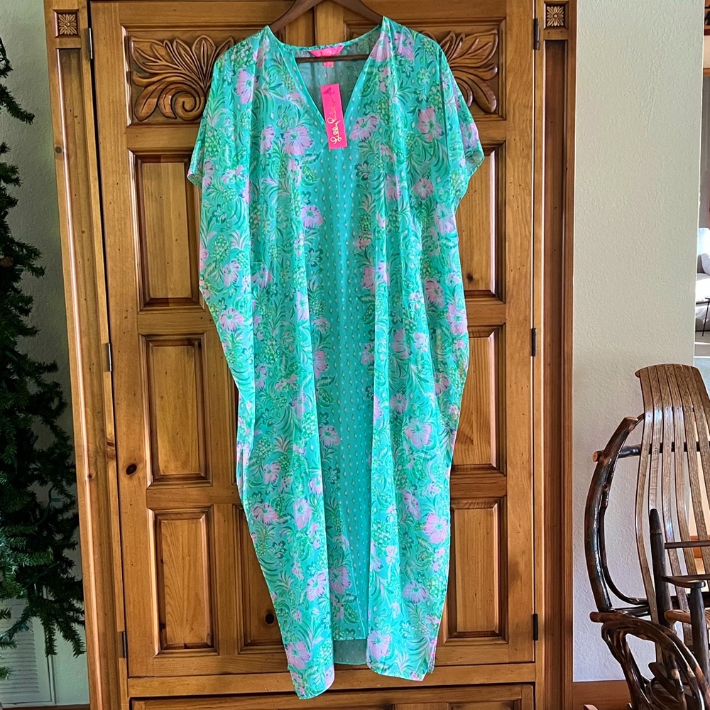NWT!! Lilly Pulitzer cuca coverup